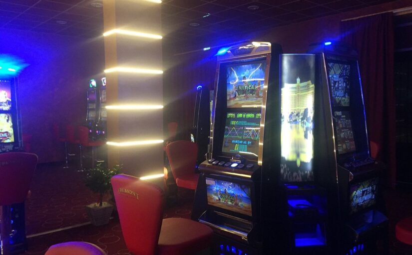 Mengulas Casino Terbaik 2024 Tanpa Batasan di Emas787: Menjadi Destinasi Premier bagi Pencinta Perjudian